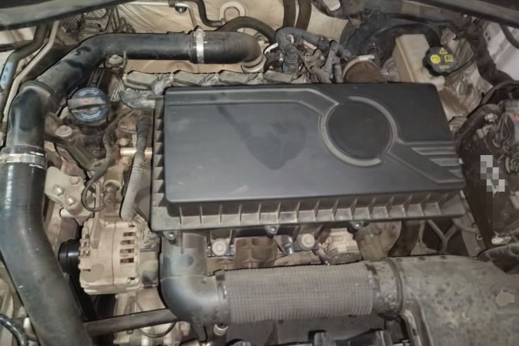 Used JAC Group J7 2020 1.5T CVT Superior Trim Engine Bay