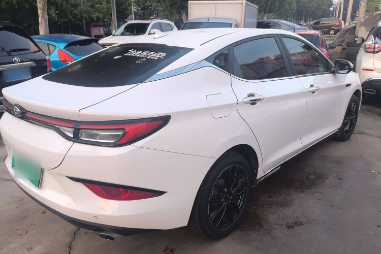 Used JAC Group J7 2020 1.5T CVT Superior Trim Exterior 3