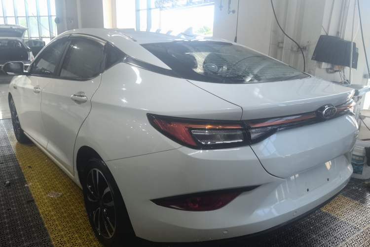Used JAC Group J7 2020 1.5T CVT Superior Trim Exterior 5