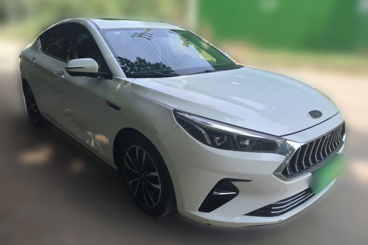 Used JAC Group J7 2020 1.5T CVT Superior Trim Front Right 45 Deg