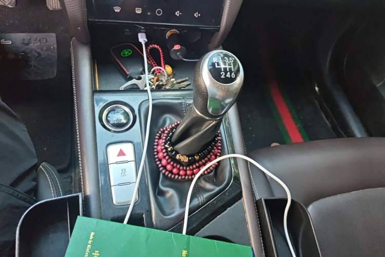 Used JAC Group J7 2020 1.5T Manual Overdrive Version Gear Lever