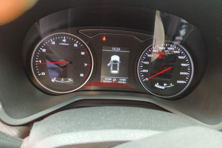Used JAC Group J7 2020 1.5T CVT Elite+ Trim Instrument Cluster
