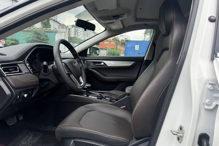 Used JAC Group J7 2020 1.5T CVT Elite Model Interior 3
