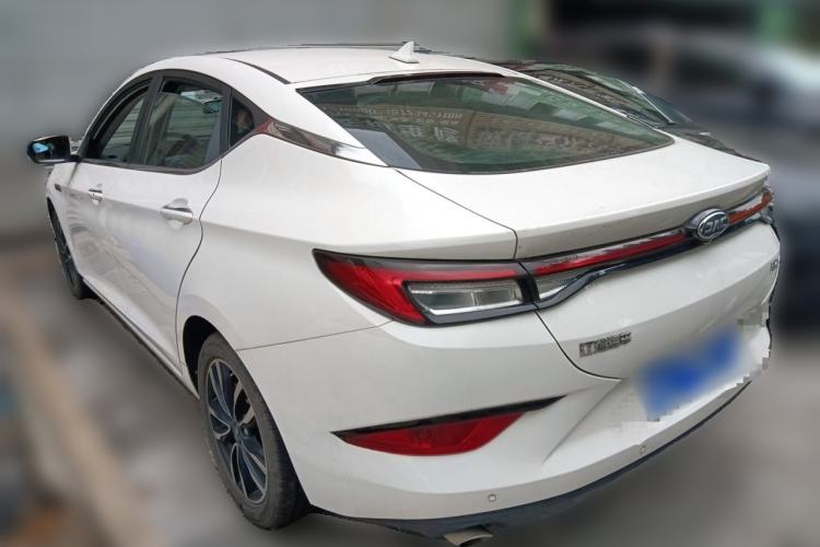 Used JAC Group J7 2020 1.5T CVT Elite Model Rear Left 45 Deg