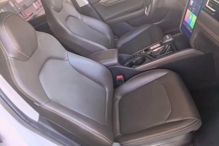 Used JAC Group J7 2020 1.5T CVT Beyond+ Trim Right Front Seat