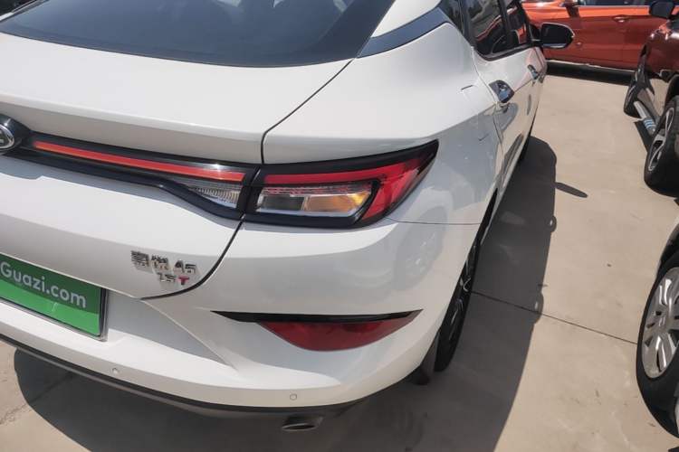 Used JAC Group J7 2020 1.5T CVT Beyond+ Trim Right Rear Taillight