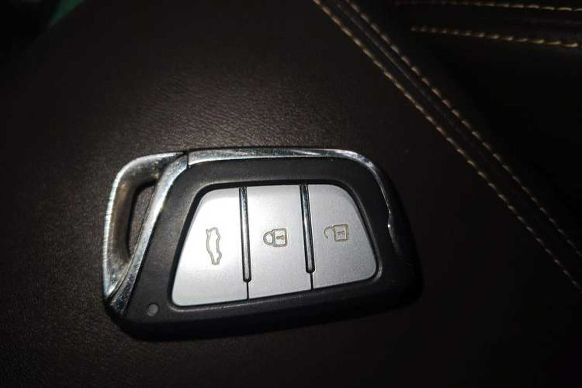 Used JAC Group J7 2020 1.5T CVT Superior Trim Vehicle Key