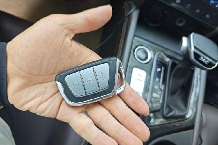 Used JAC Group J7 2020 1.5T CVT Elite Model Vehicle Key