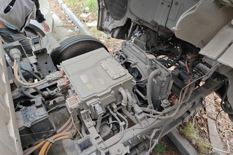 Used JAC Group Kaida U7  Engine Bay