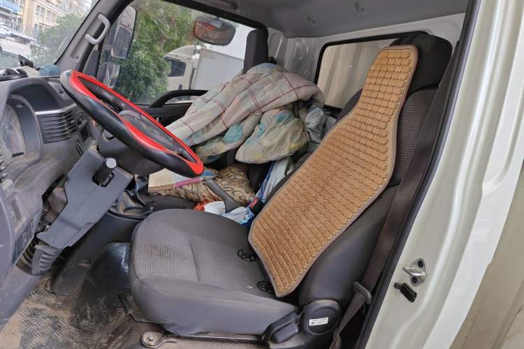 Used JAC Group Kaida U7  Left Front Seat