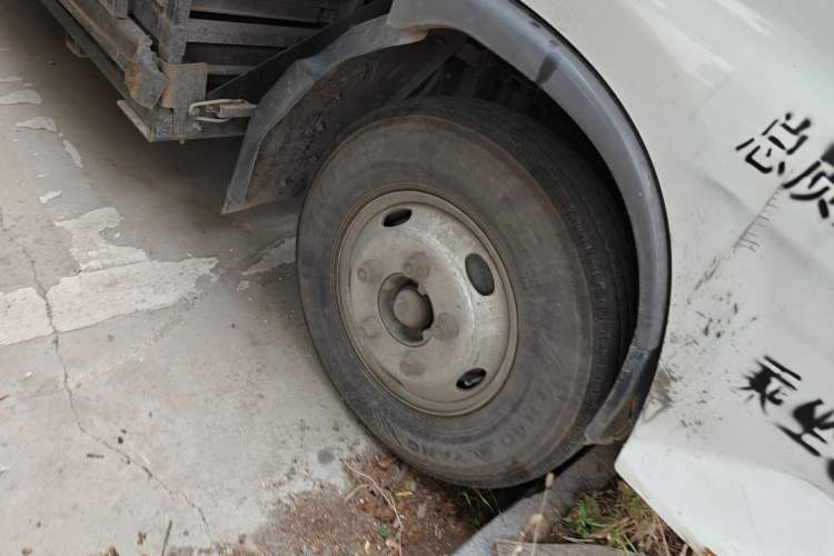 Used JAC Group Kaida U7  Right Front Wheel Hub