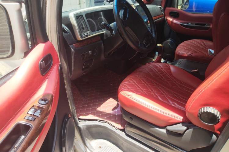 Used JAC Group Refine 2008 2.0L Shuttle Gasoline Basic Version with Single Air Conditioner Driver Seat