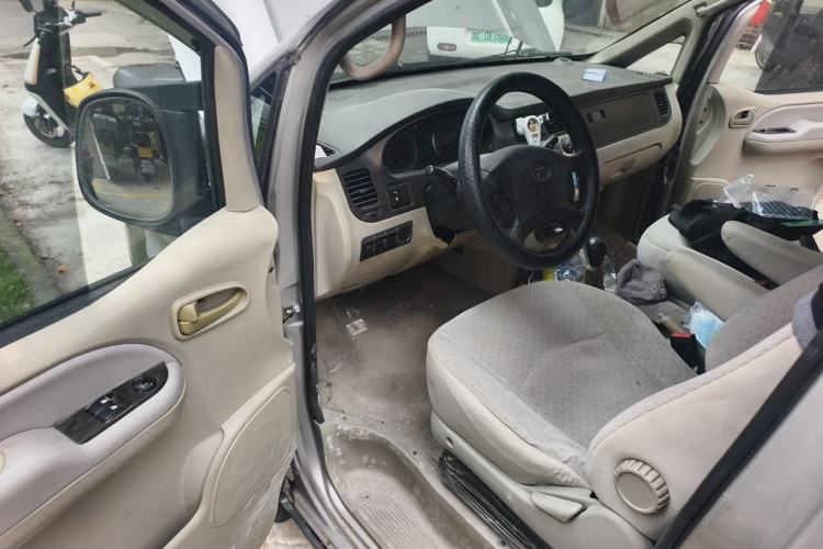 Used JAC Group Refine 2008 2.4L Colorful Journey Gasoline Manual Standard Version HFC4GA1-C Driver Seat