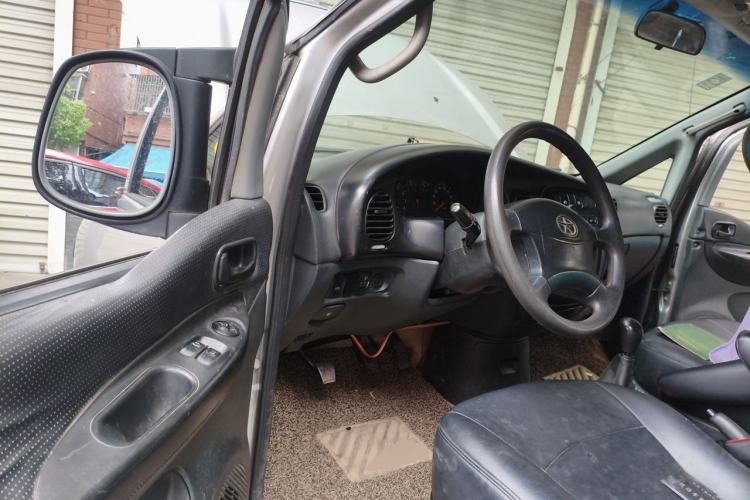 Used JAC Group Refine 2008 2.0L Shuttle Gasoline Basic Version with Single Air Conditioner Driver Seat
