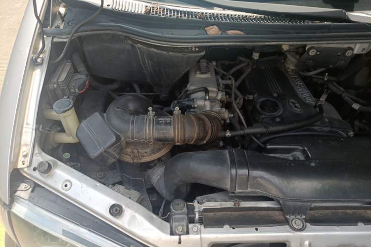 Used JAC Group Refine 2008 2.0L Shuttle Gasoline Basic Model with Front and Rear Air Conditioning Engine Bay Right