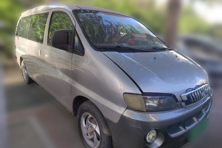 Used JAC Group Refine 2008 2.4L Colorful Journey Gasoline Manual Basic Version HFC4GA1-C Front Right 45 Deg