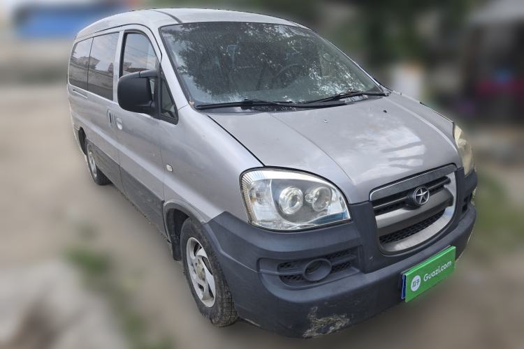 Used JAC Group Refine 2008 2.4L Colorful Journey Gasoline Manual Standard Version HFC4GA1-C Front Right 45 Deg