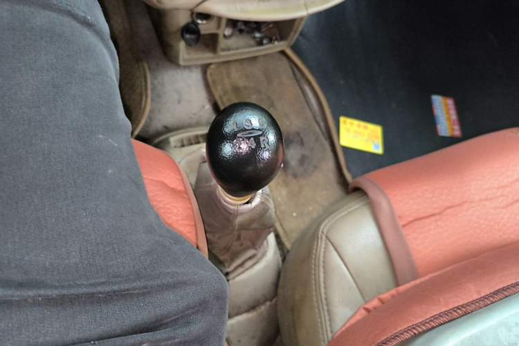 Used JAC Group Refine 2008 2.4L Colorful Journey Gasoline Manual Basic Version HFC4GA1-C Gear Lever