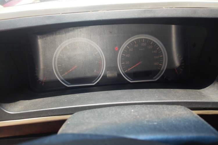 Used JAC Group Refine 2008 2.0L Shuttle Gasoline Basic Version with Single Air Conditioner Instrument Cluster