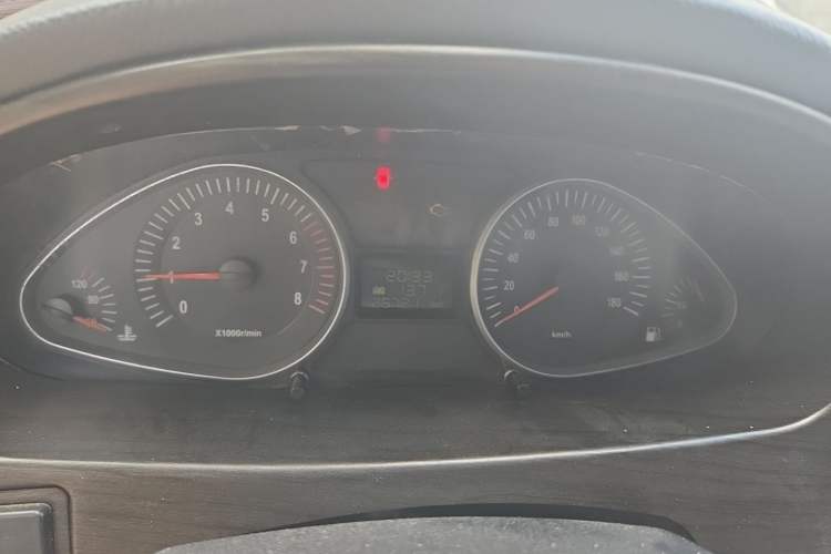 Used JAC Group Refine 2008 2.4L Colorful Journey Gasoline Manual Standard Version HFC4GA1-C Instrument Cluster