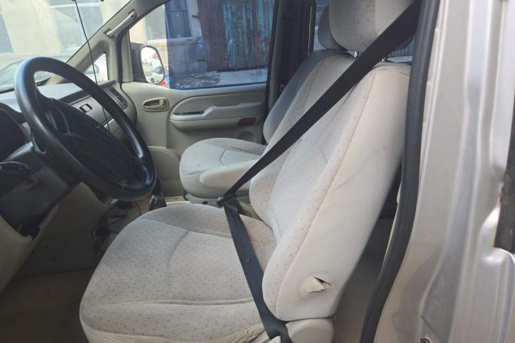 Used JAC Group Refine 2008 2.4L Colorful Journey Gasoline Manual Standard Version HFC4GA1-C Left Front Seat