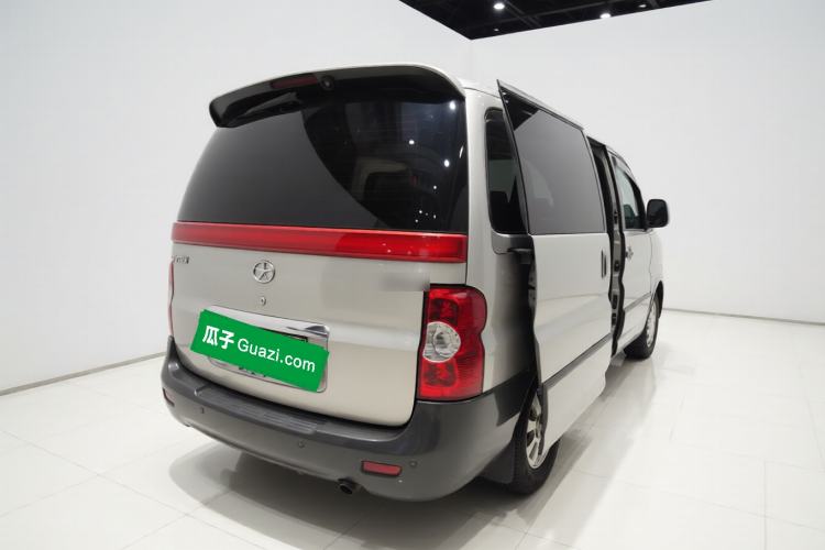 Used JAC Group Refine 2008 2.0L Shuttle Gasoline Basic Version with Single Air Conditioner Rear Right 45 Deg