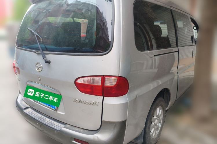 Used JAC Group Refine 2008 2.0L Shuttle Gasoline Basic Version with Single Air Conditioner Rear Right 45 Deg