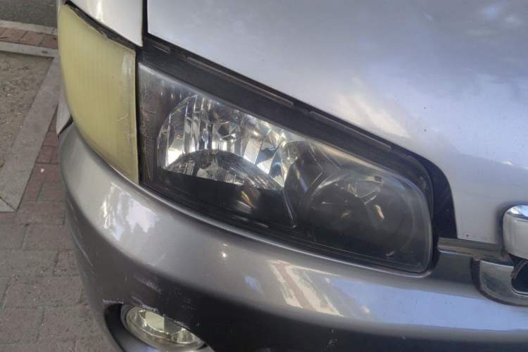 Used JAC Group Refine 2008 2.4L Colorful Journey Gasoline Manual Basic Version HFC4GA1-C Right Front Headlight