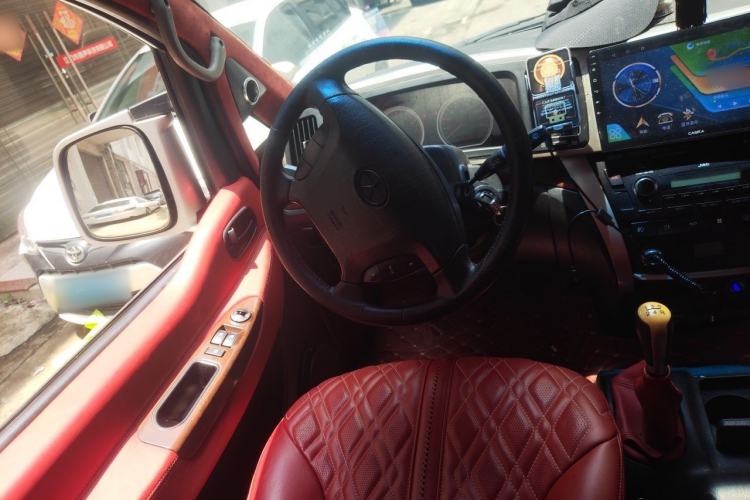 Used JAC Group Refine 2008 2.0L Shuttle Gasoline Basic Version with Single Air Conditioner Steering Wheel