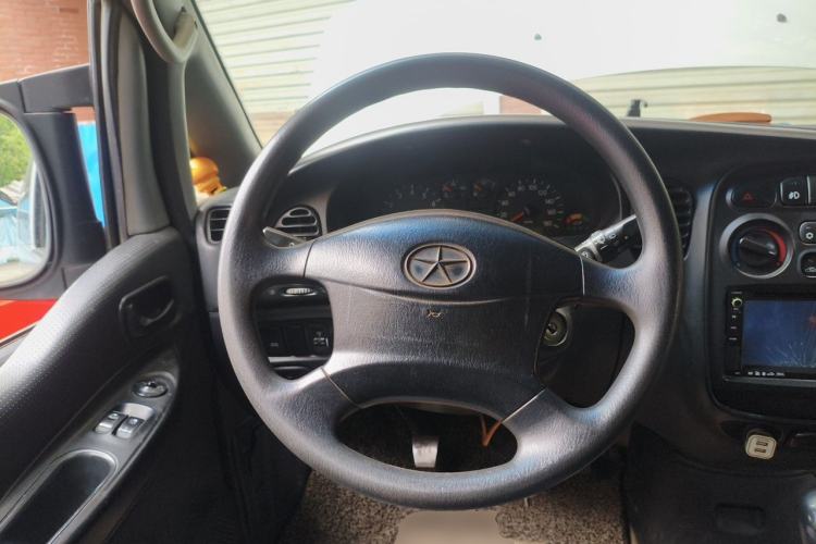 Used JAC Group Refine 2008 2.0L Shuttle Gasoline Basic Version with Single Air Conditioner Steering Wheel