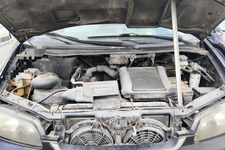 Used JAC Group Refine 2011 2.8T Shuttle Diesel Comfort Edition HFC4DA1-2B1 Engine Bay