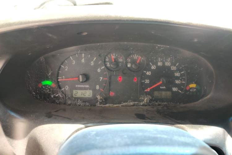 Used JAC Group Refine 2011 2.0L Shuttle Gasoline Comfort Edition HFC4GA3 Instrument Cluster