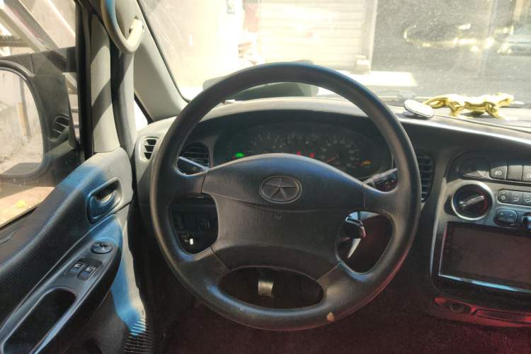 Used JAC Group Refine 2011 2.0L Shuttle Gasoline Comfort Edition HFC4GA3 Steering Wheel