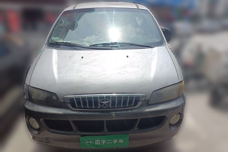 Used JAC Group Refine 2011 2.0L Shuttle Gasoline Standard Edition HFC4GA3 Front