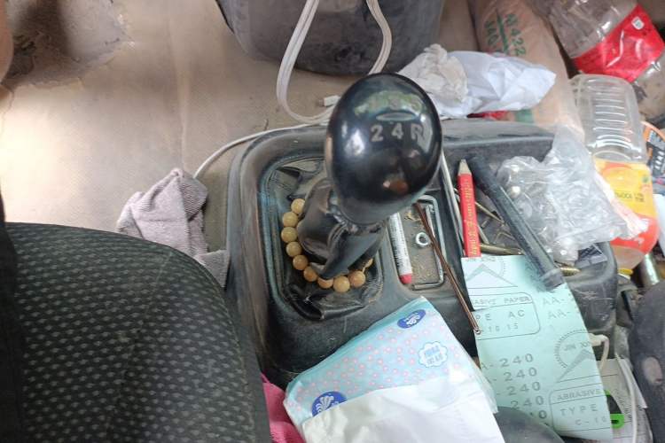Used JAC Group Refine 2011 2.0L Shuttle Gasoline Standard Edition HFC4GA3 Gear Lever