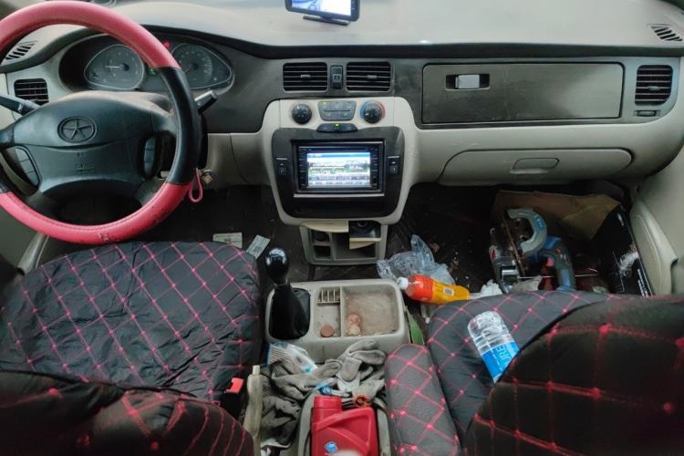 Used JAC Group Refine 2011 2.4L Government Procurement Version Manual Luxury Trim Center Console