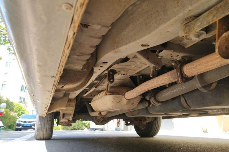 Used JAC Group Refine  Chassis Front Right