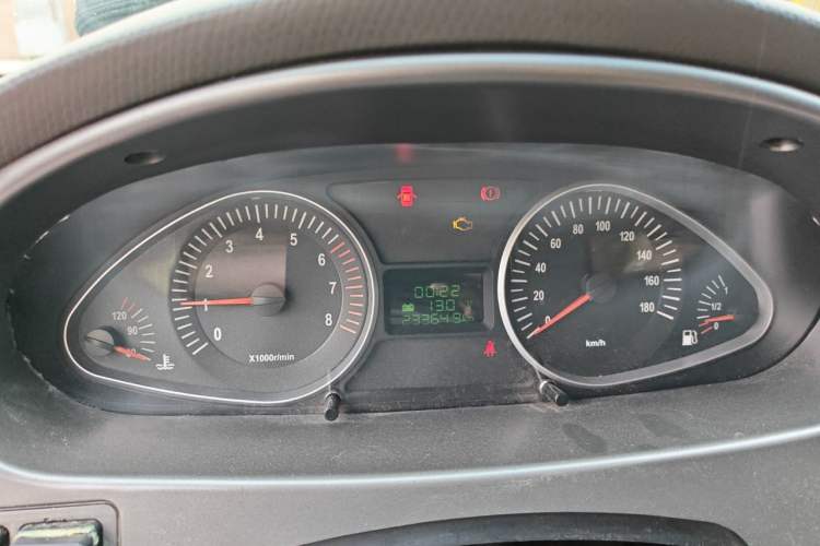 Used JAC Group Refine 2011 2.4L Colorful Journey Gasoline Standard Edition HFC4GA1-C Instrument Cluster