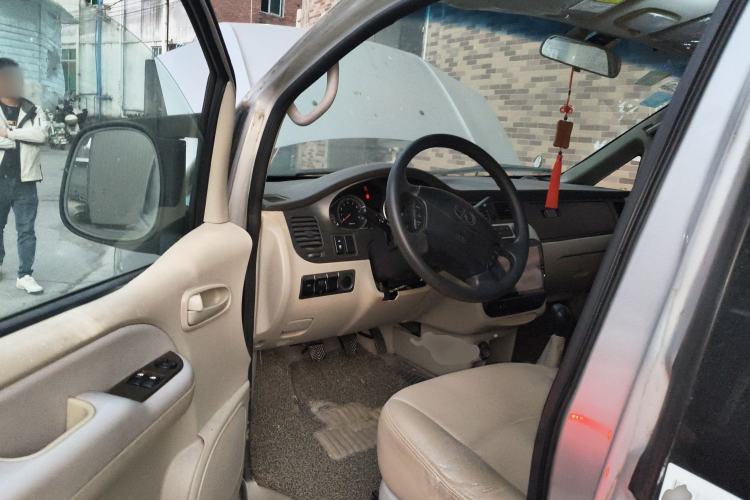 Used JAC Group Refine 2011 2.4L Government Procurement Version Manual Luxury Trim Interior 3