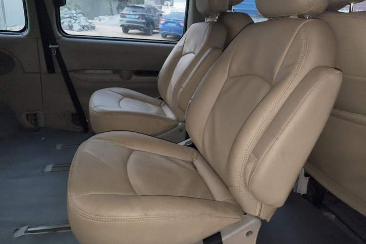 Used JAC Group Refine 2011 2.4L Government Procurement Version Manual Luxury Trim Interior 4