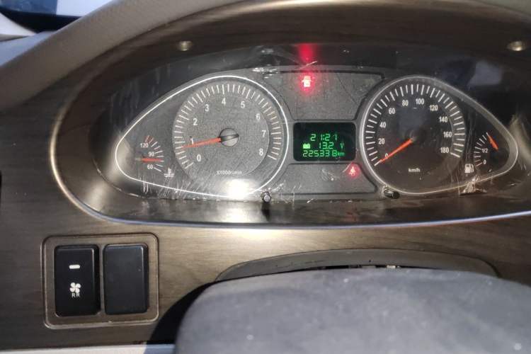 Used JAC Group Refine 2011 2.4L Government Procurement Version Manual Luxury Trim Odometer Close Up