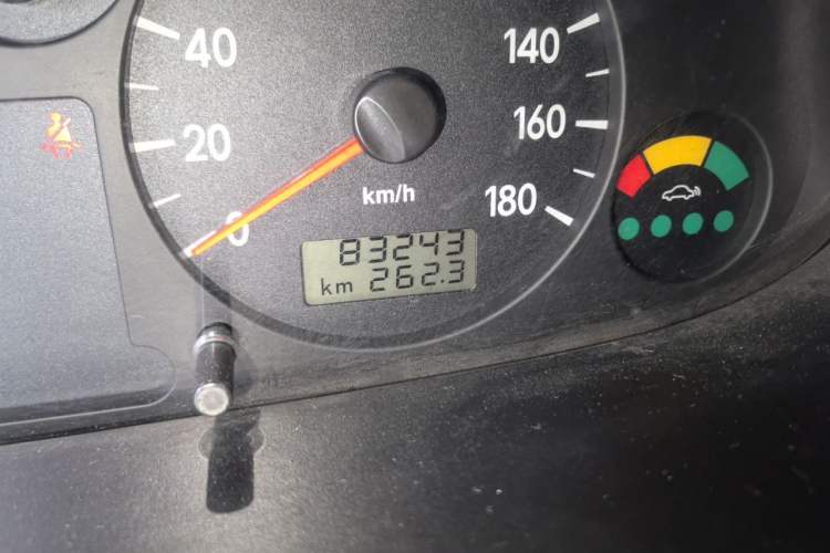 Used JAC Group Refine 2011 2.0L Shuttle Gasoline Comfort Edition HFC4GA3 Odometer Close Up