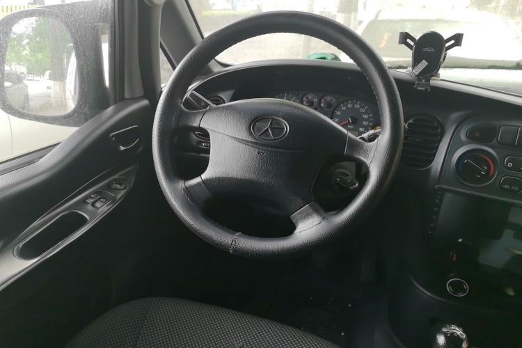 Used JAC Group Refine 2011 2.0L Shuttle Gasoline Comfort Edition HFC4GA3 Steering Wheel