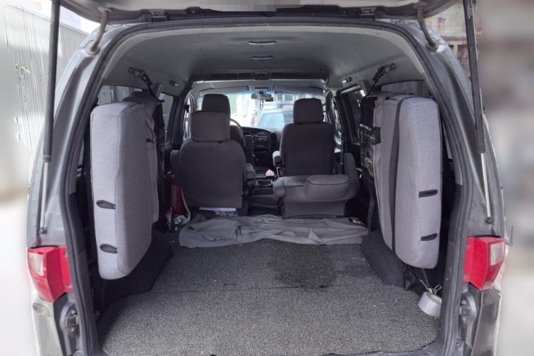 Used JAC Group Refine 2011 2.0L Shuttle Gasoline Comfort Edition HFC4GA3 Trunk