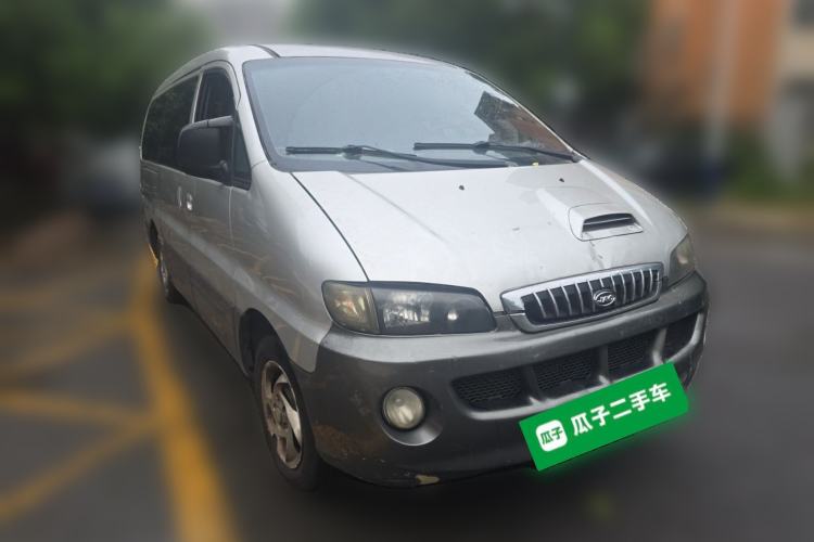 Used JAC Group Refine 2011 2.8T Shuttle Diesel Standard Version HFC4DA1-2B1 Front Right 45 Deg
