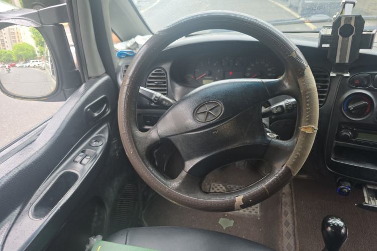 Used JAC Group Refine 2011 2.8T Shuttle Diesel Standard Version HFC4DA1-2B1 Steering Wheel
