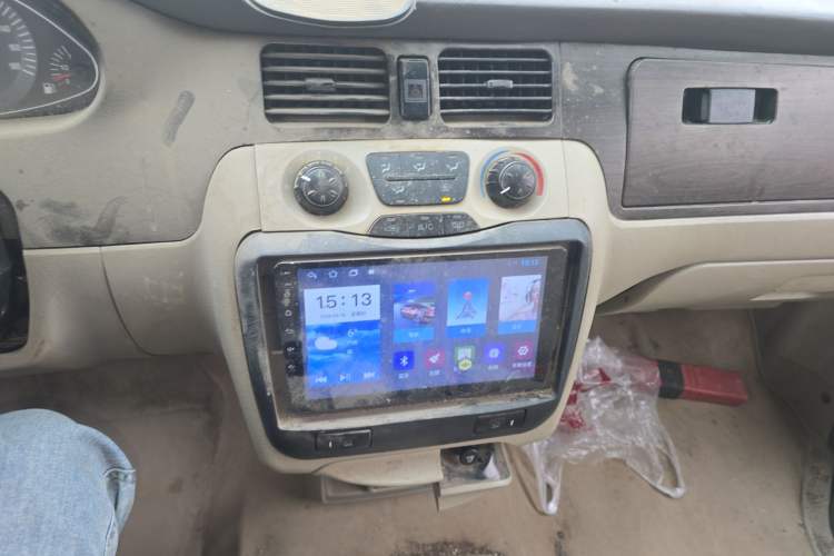 Used JAC Group Refine 2011 2.0L Government Procurement Version Manual Luxury Trim Audio And AC Panel