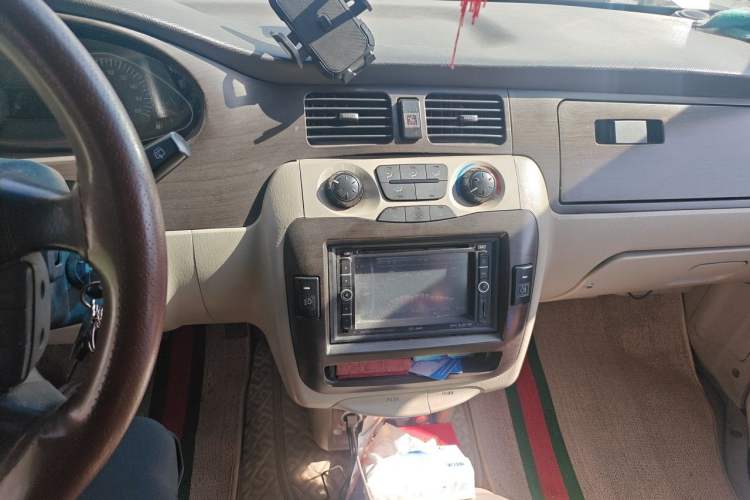 Used JAC Group Refine 2011 2.4L Government Procurement Version Manual Luxury Trim Audio And AC Panel