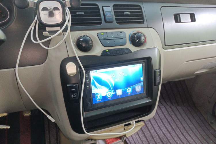Used JAC Group Refine 2011 2.4L Government Procurement Version Manual Luxury Trim Audio And AC Panel