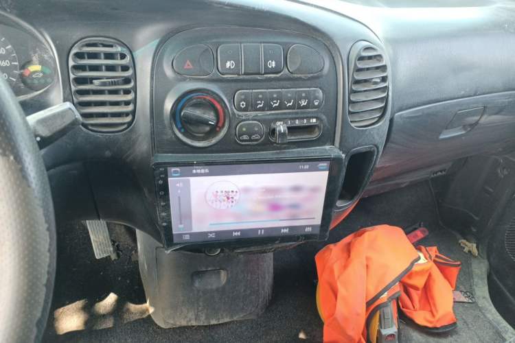 Used JAC Group Refine 2011 2.0L Shuttle Gasoline Standard Edition HFC4GA3 Audio And AC Panel